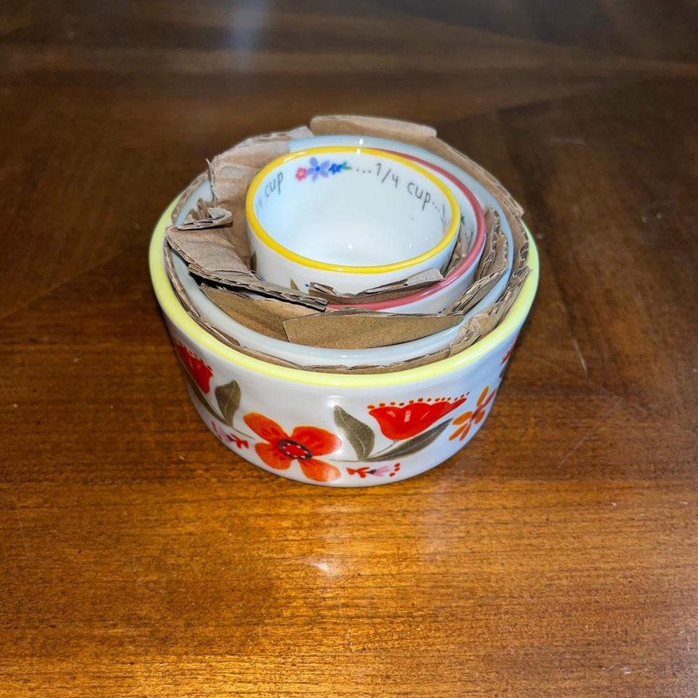 Natural Life® Nesting Measuring Cups - Rainbow Floral